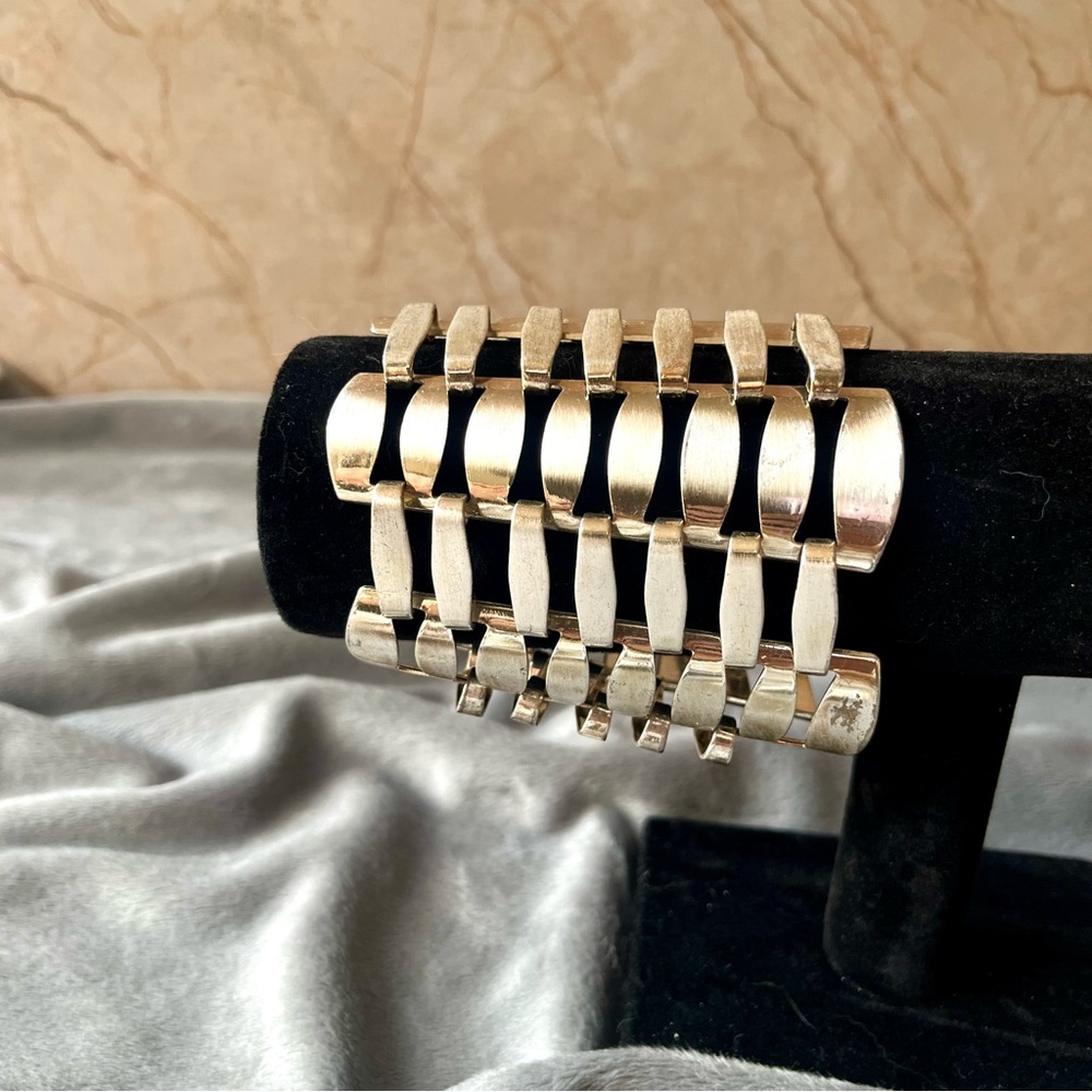 Rare Large Chainlink Cuff Bracelet Tested Silver Plated